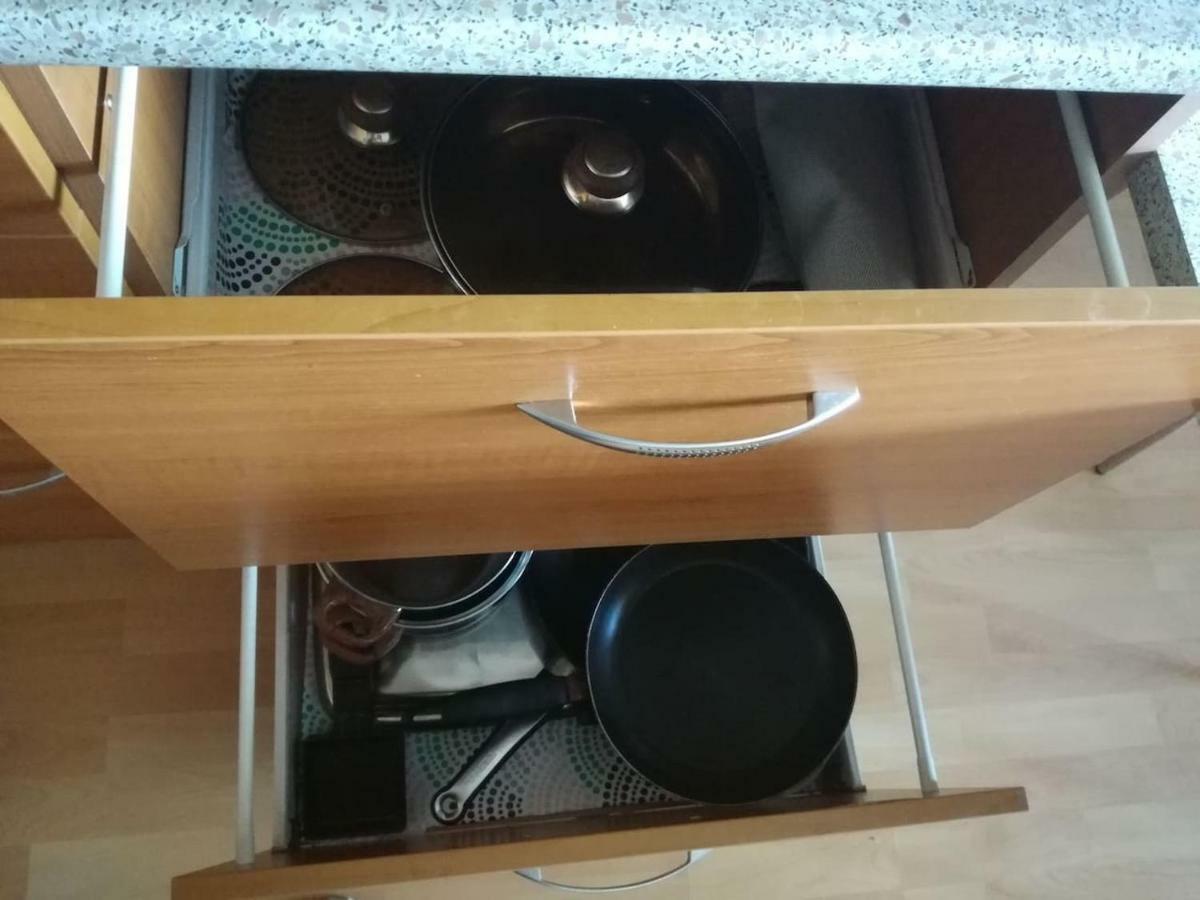 Cozy Apartment Btw Centre And Airport - Private Host - No Invoice Bratislava Exterior foto